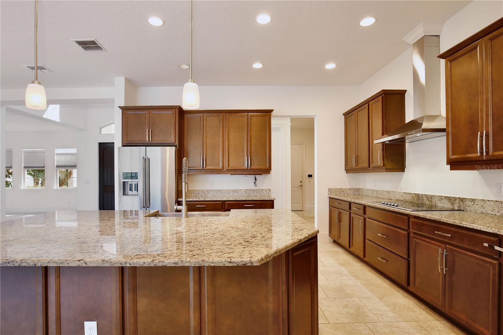 10822 Mobberley Cir Property Photo 8