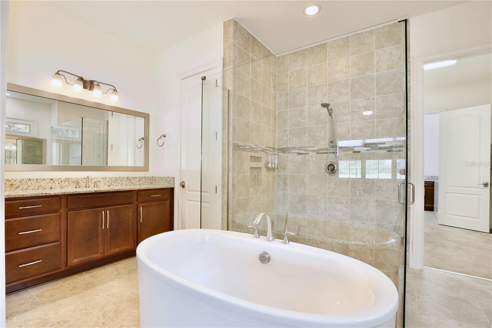 10822 Mobberley Cir Property Photo 14