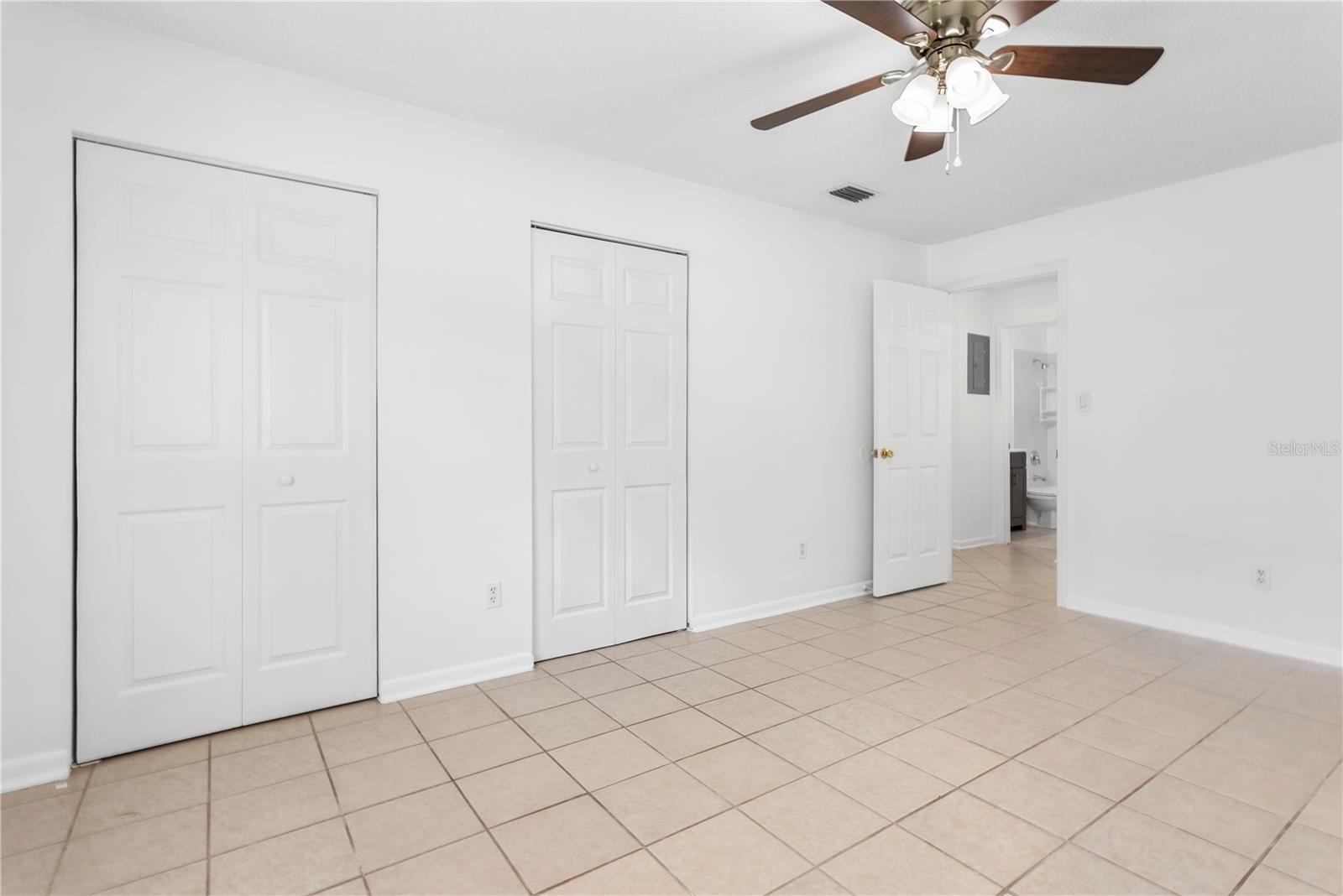 1921 Bonneville Dr Property Photo 26
