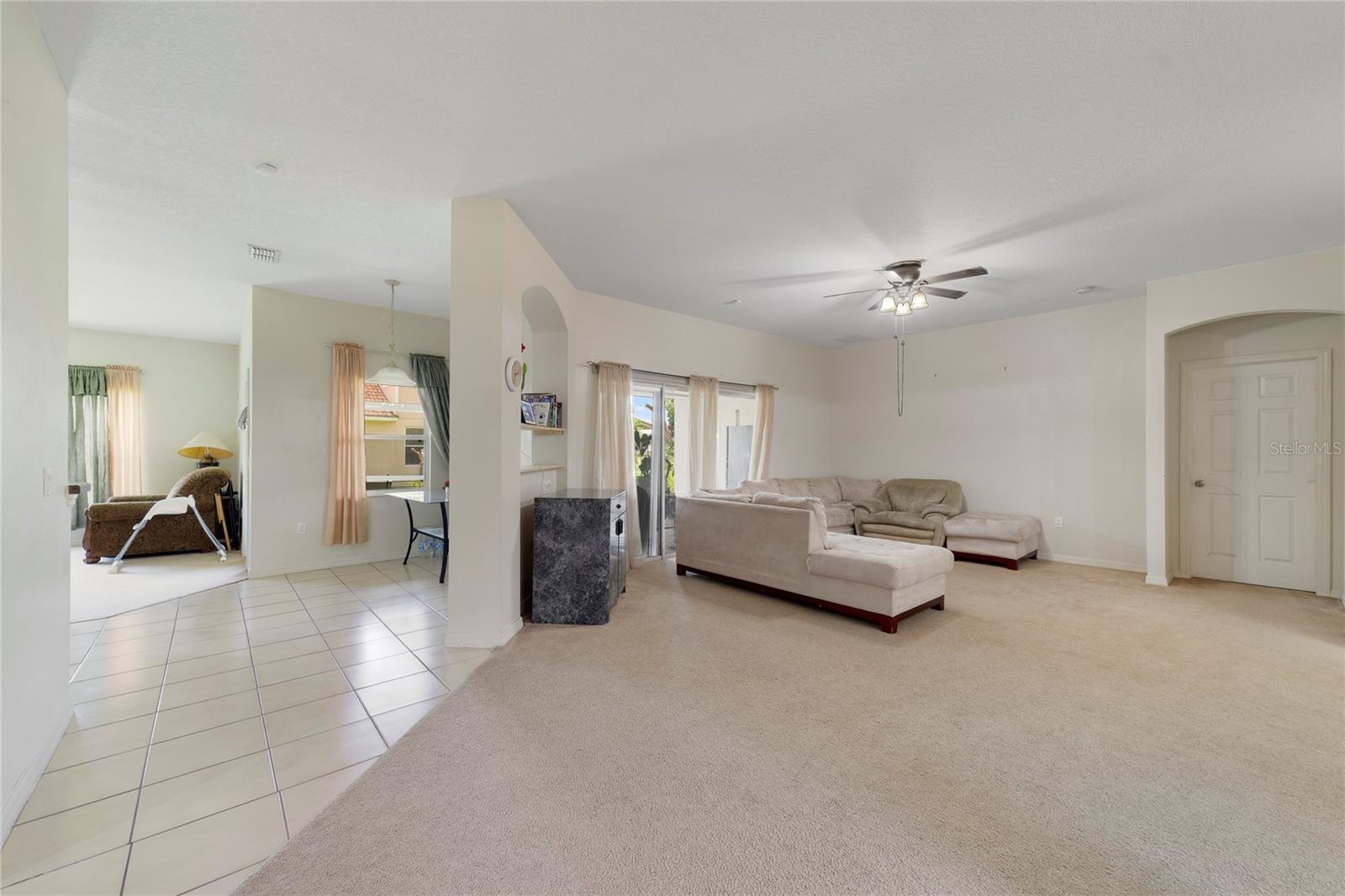 2300 Eagle Talon Ct Property Photo 7