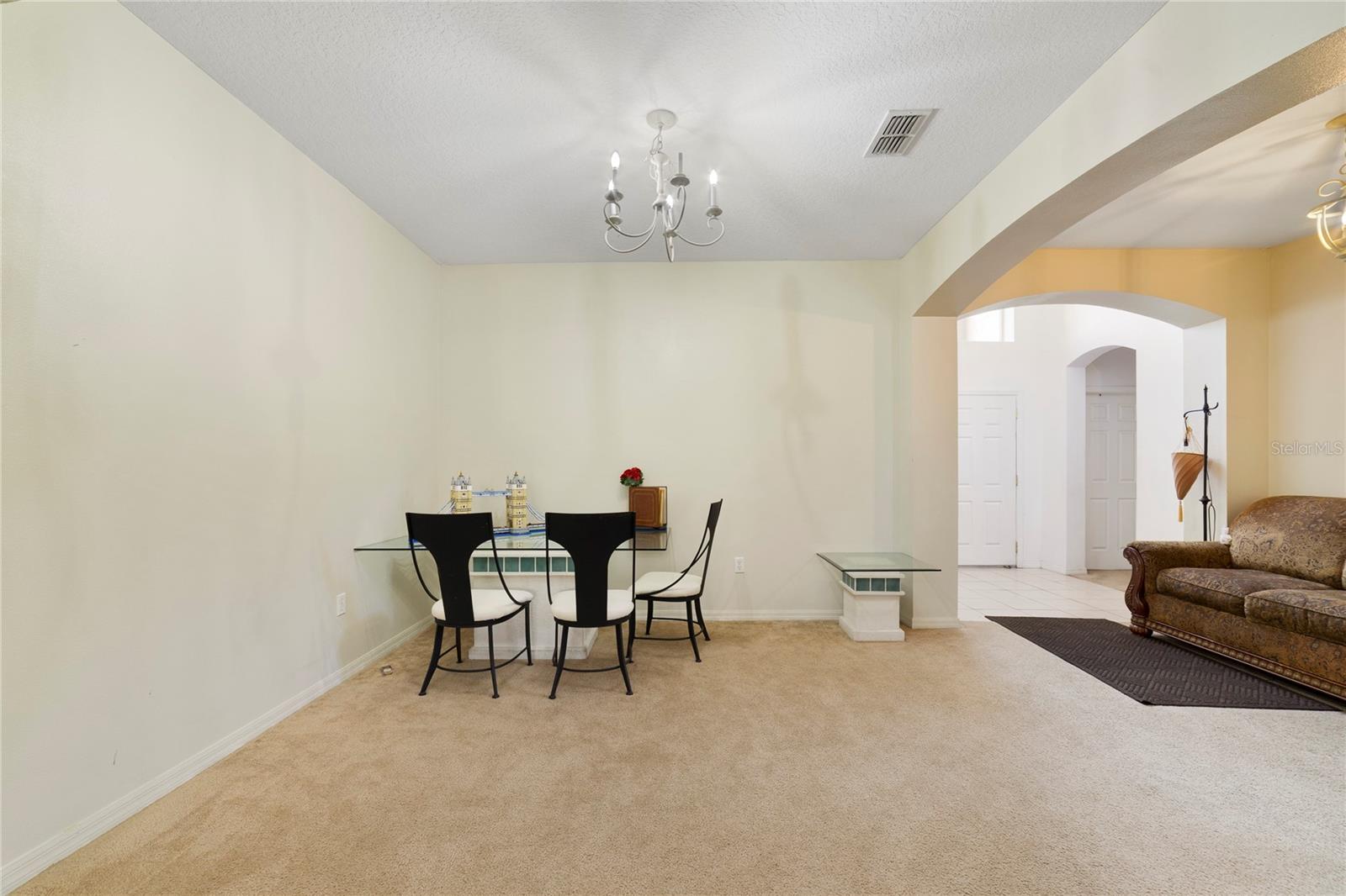 2300 Eagle Talon Ct Property Photo 8
