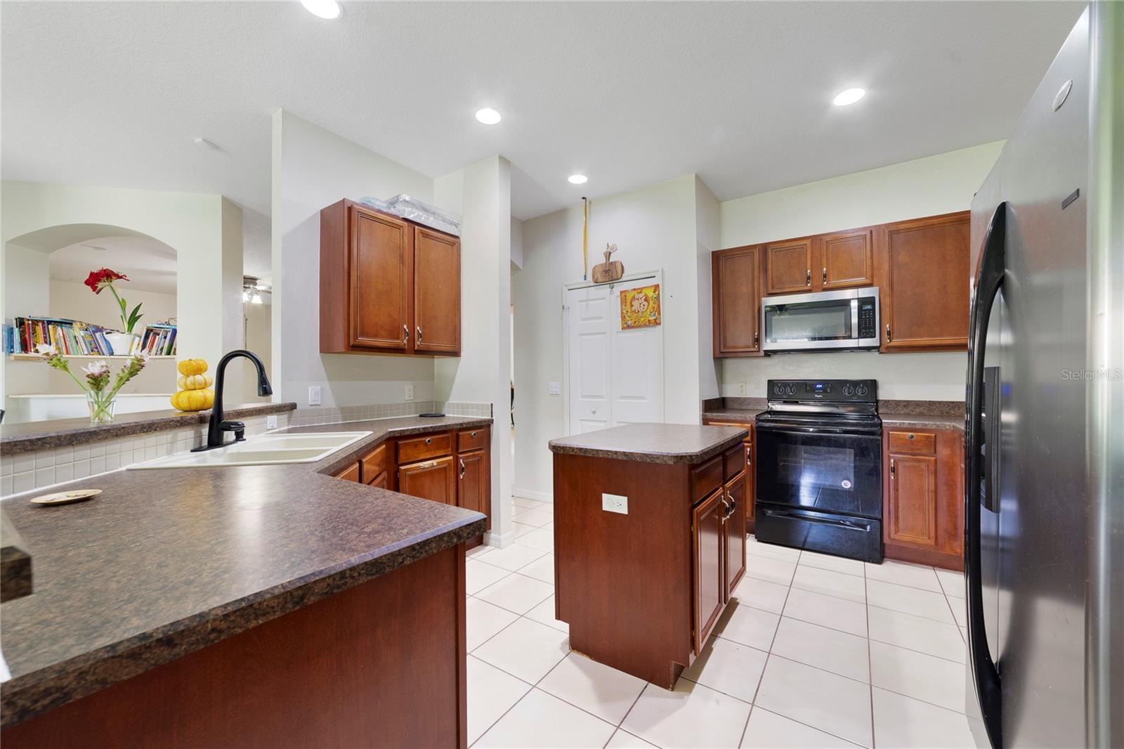 2300 Eagle Talon Ct Property Photo 9