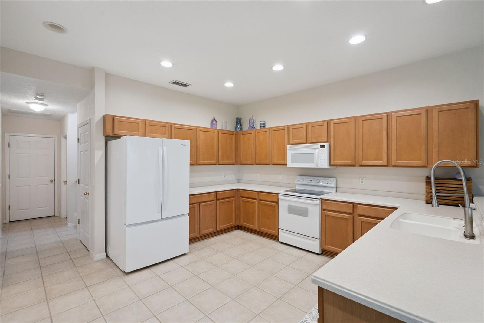2589 Corbyton Ct Property Photo 6