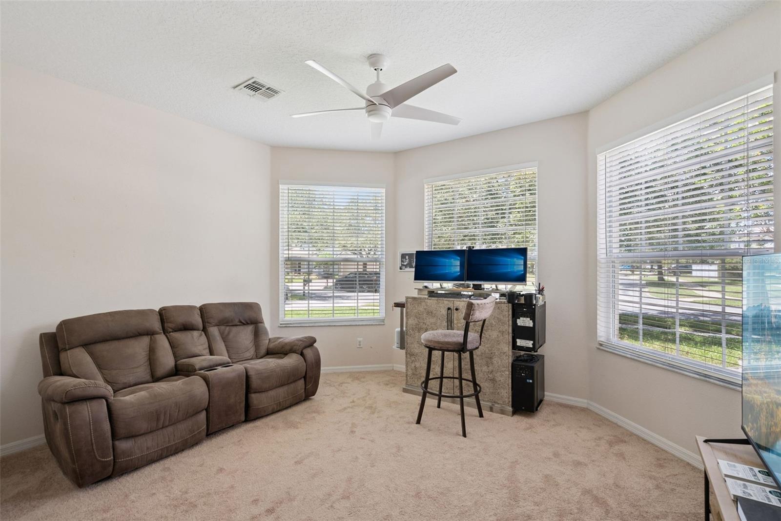2589 Corbyton Ct Property Photo 12