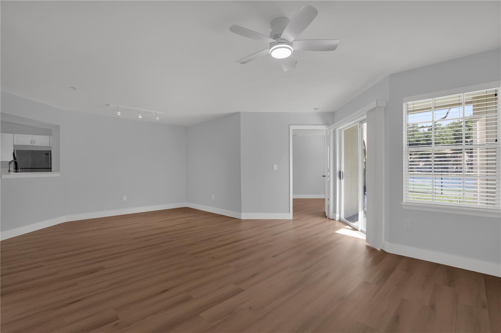 7300 Westpointe Blvd #717 Property Photo 8