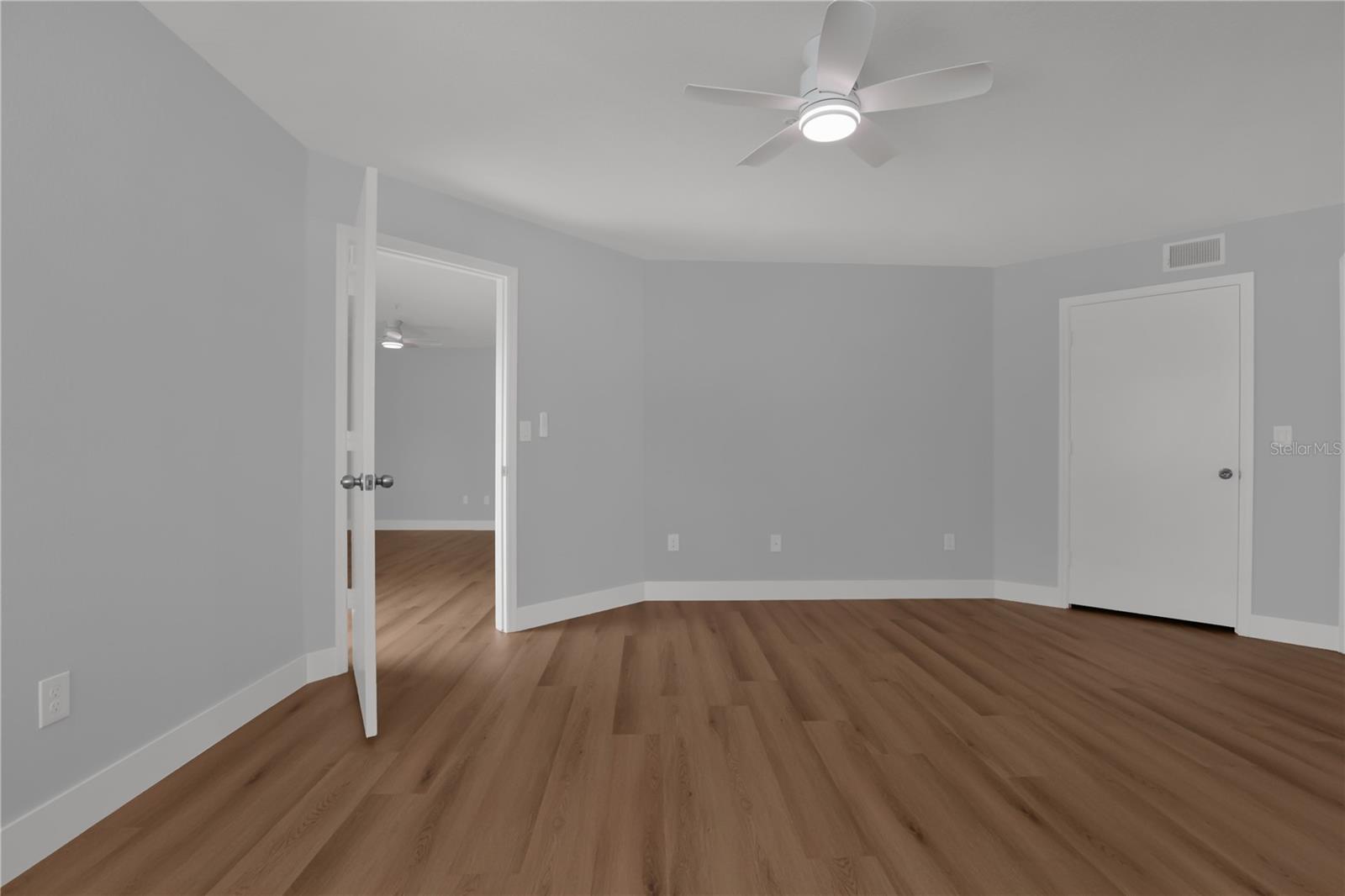7300 Westpointe Blvd #717 Property Photo 16