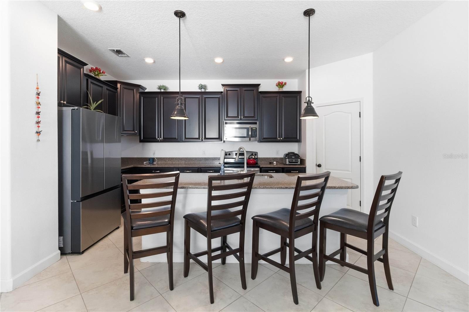 4355 Summer Breeze Way Property Photo 8