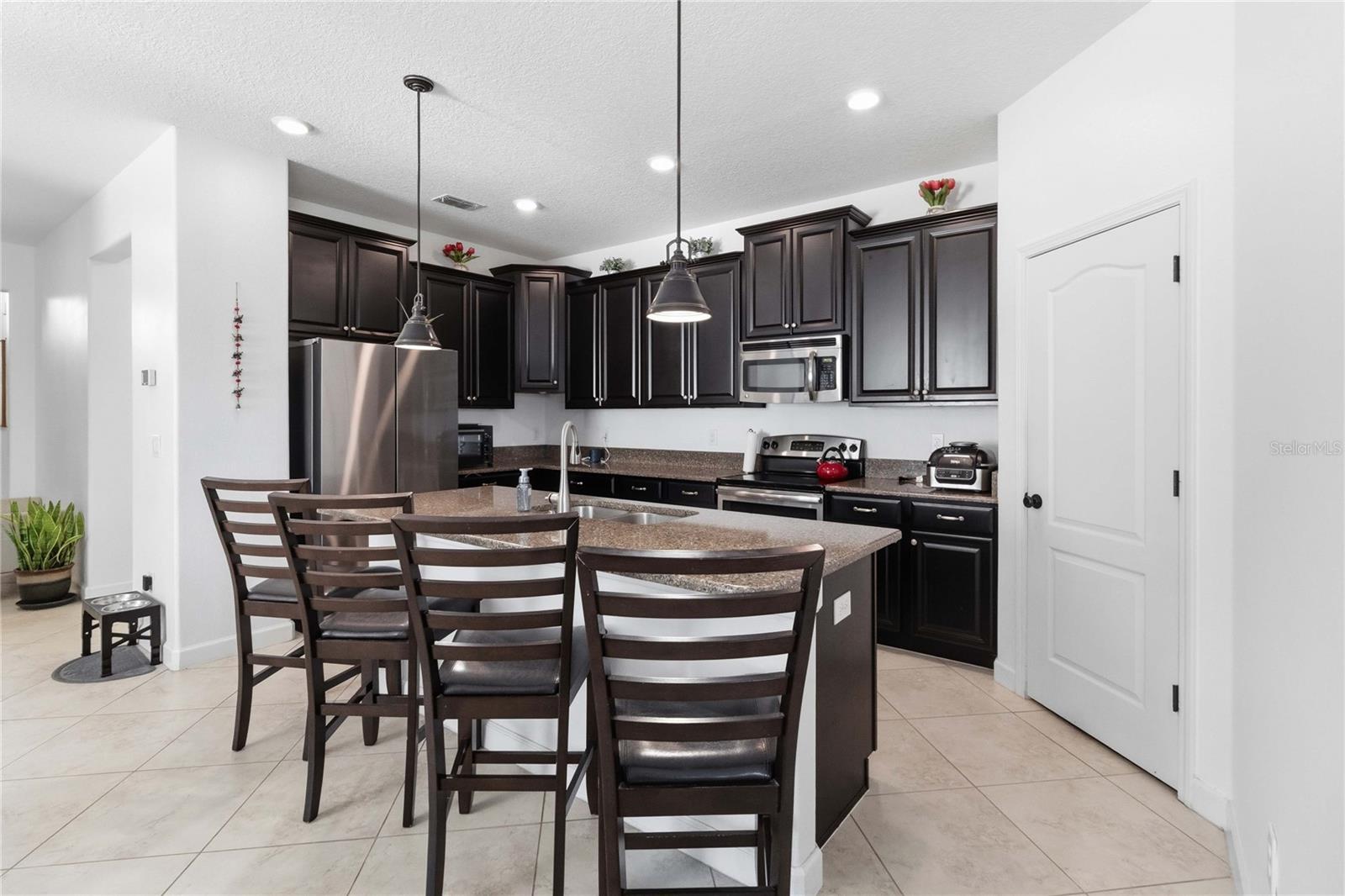 4355 Summer Breeze Way Property Photo 10