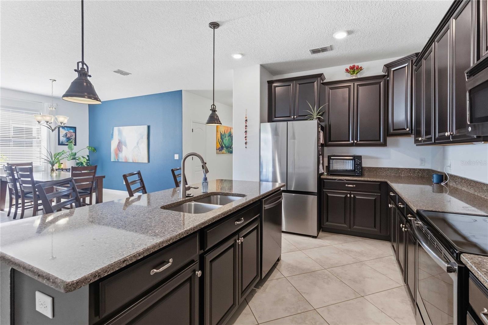 4355 Summer Breeze Way Property Photo 12