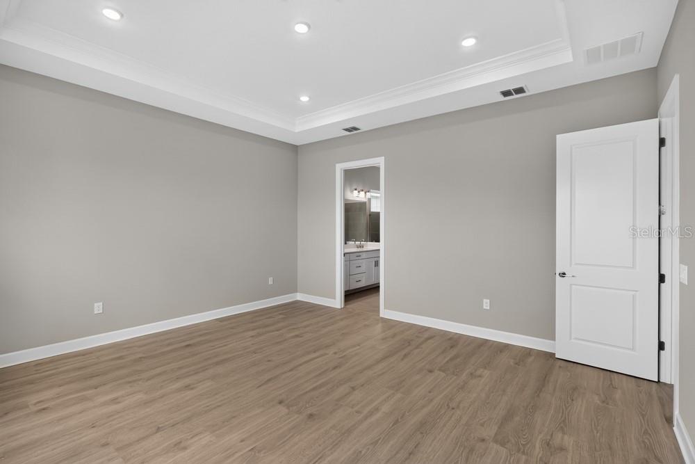 998 Tassleflower Trl Property Photo 16