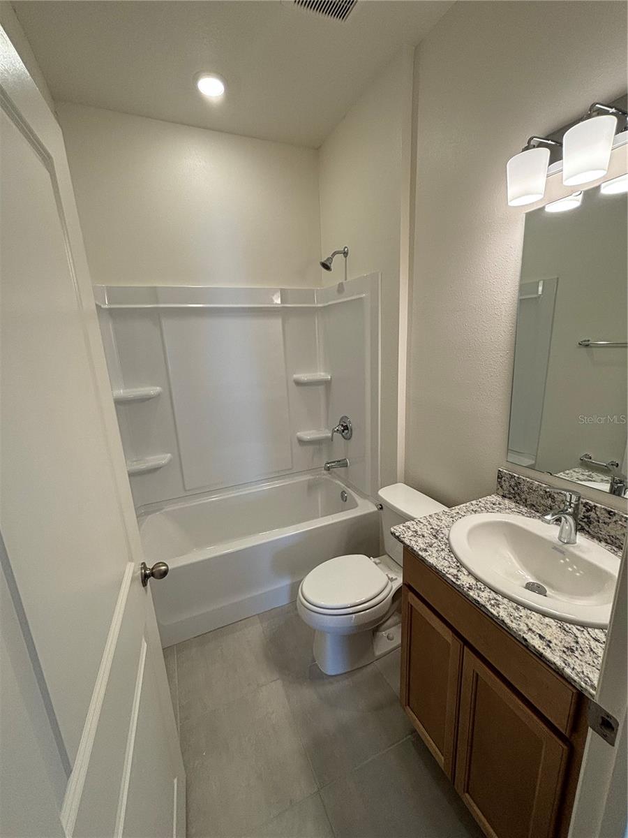 2734 Raindrop Run St Property Photo 7