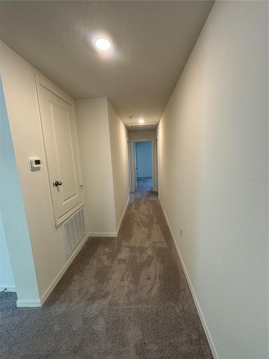 2734 Raindrop Run St Property Photo 18