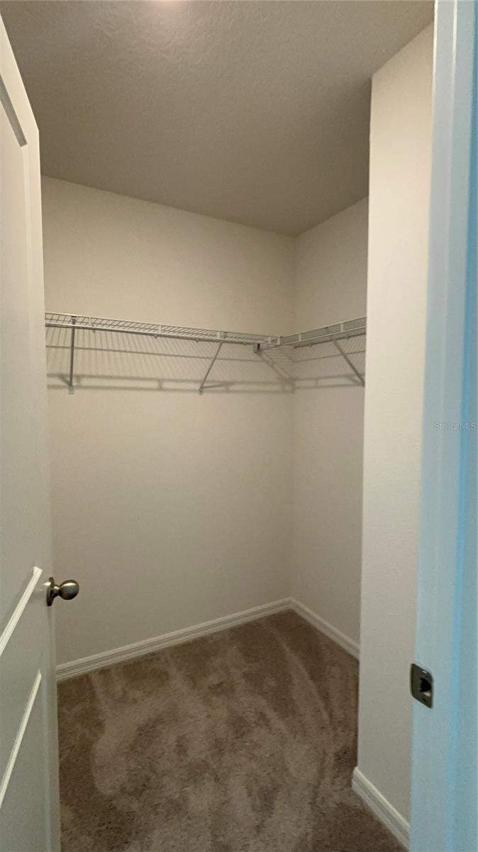 2734 Raindrop Run St Property Photo 26
