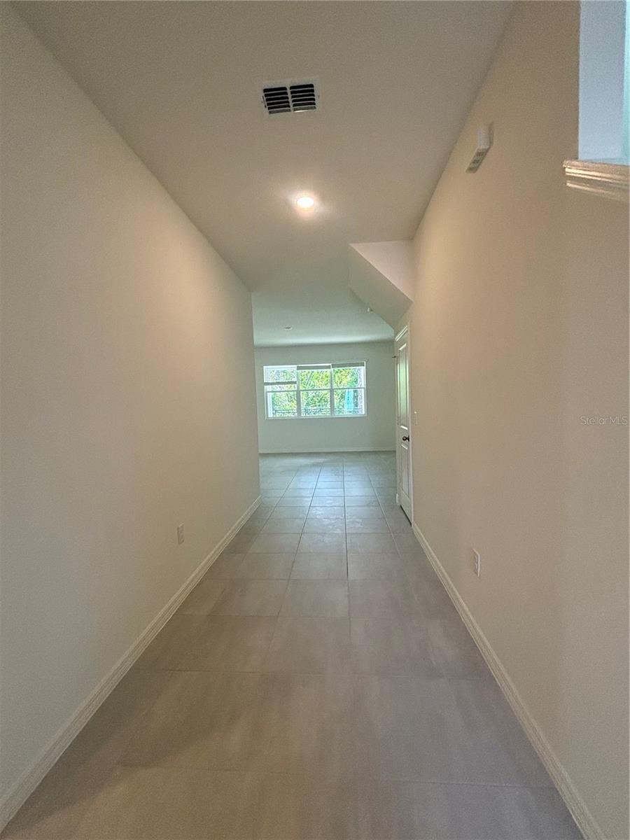 2734 Raindrop Run St Property Photo 28