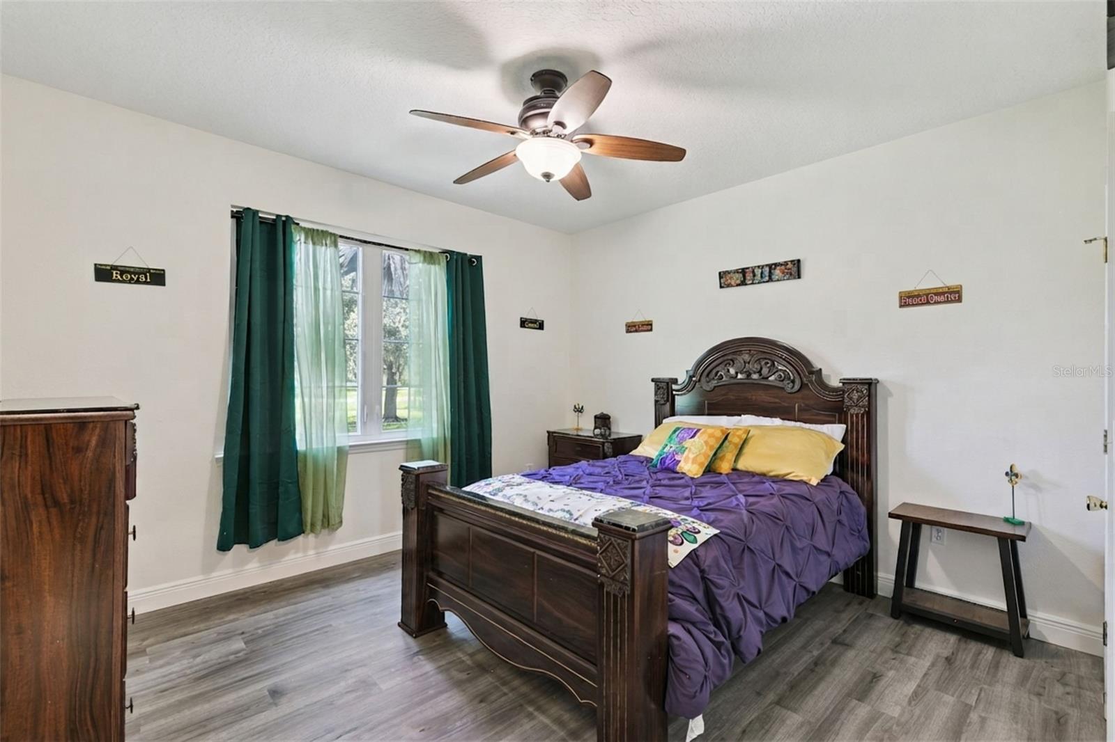 19204 Paddock St Property Photo 26