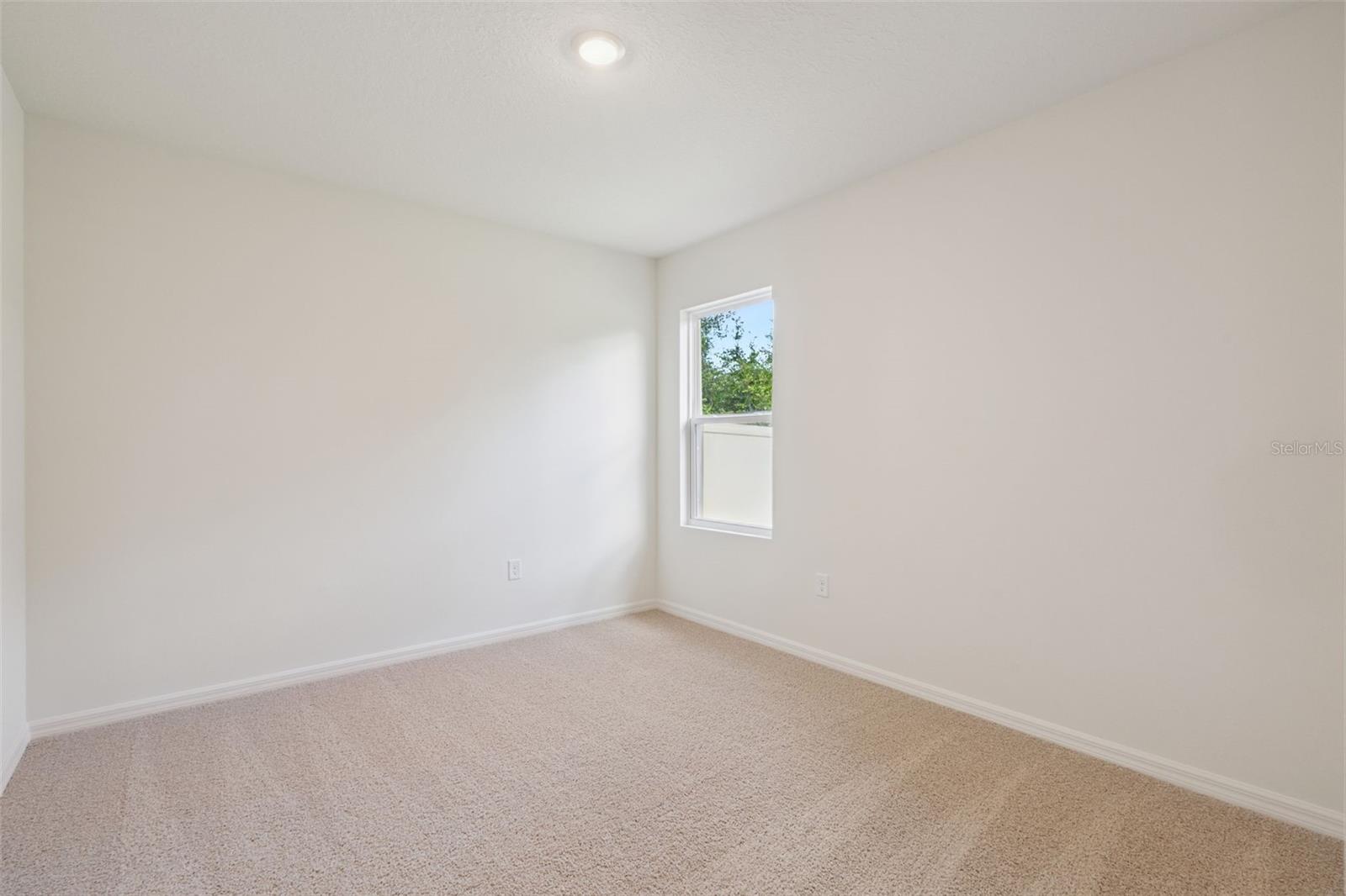 2510 Dorset Ct Property Photo 4