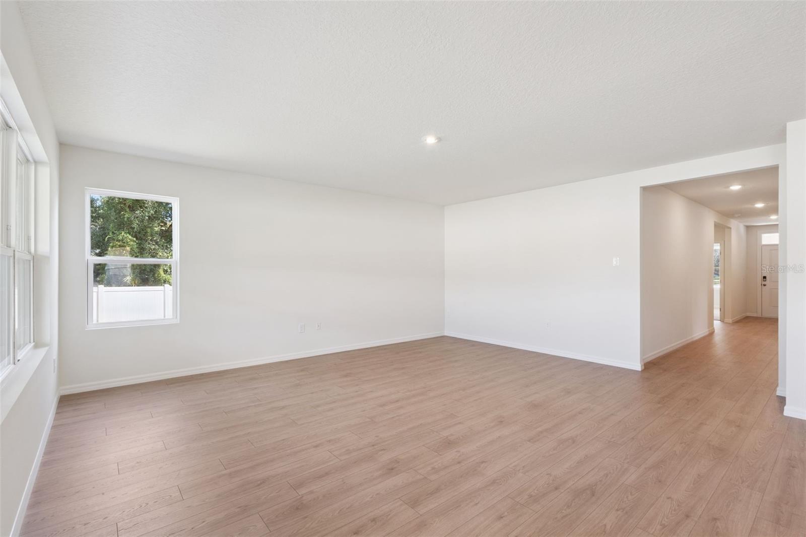 2510 Dorset Ct Property Photo 10
