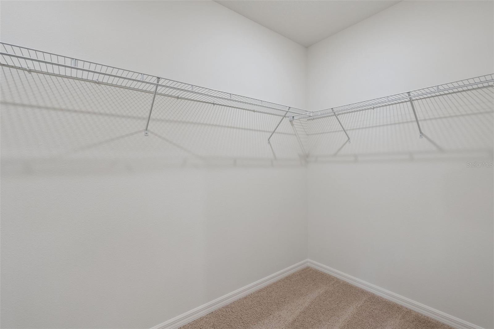 2510 Dorset Ct Property Photo 22