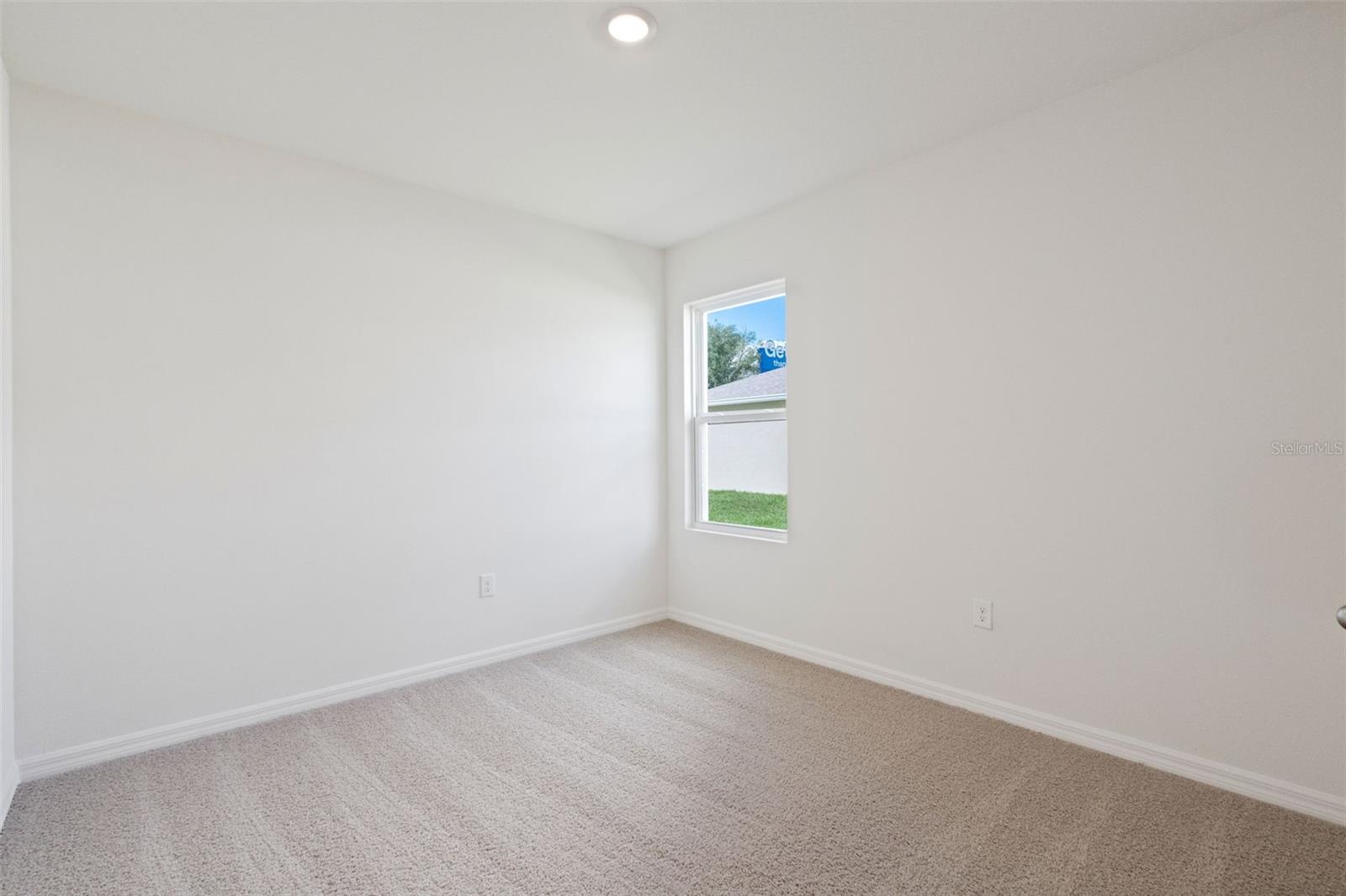 2509 Dorset Ct Property Photo 7