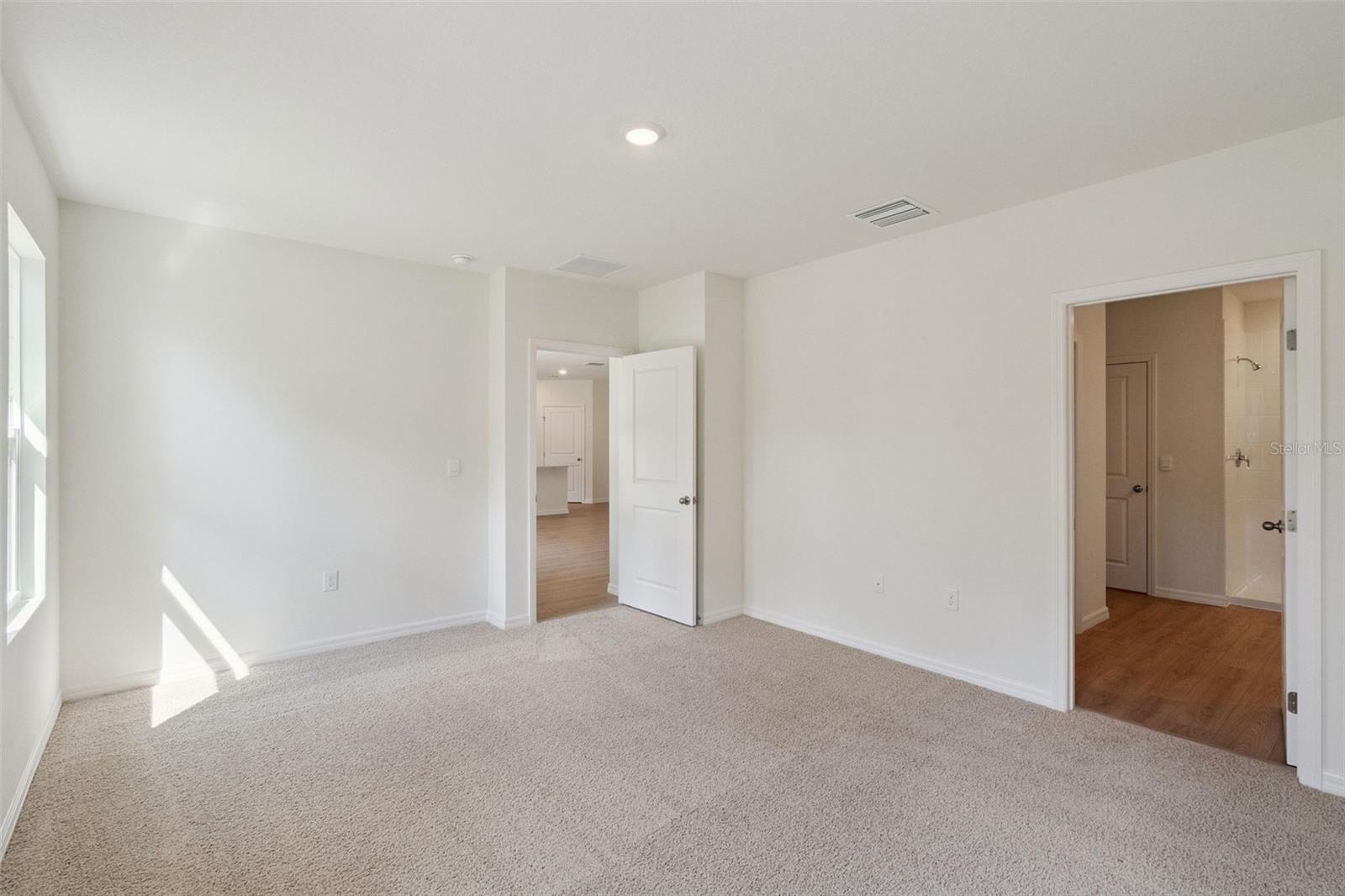 2509 Dorset Ct Property Photo 28