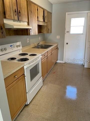 2830 Skyview Dr Property Photo 2