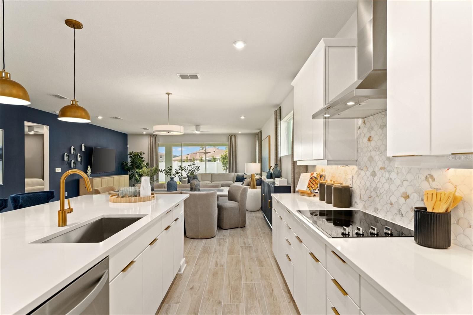 213 Long Wave Way Property Photo 6