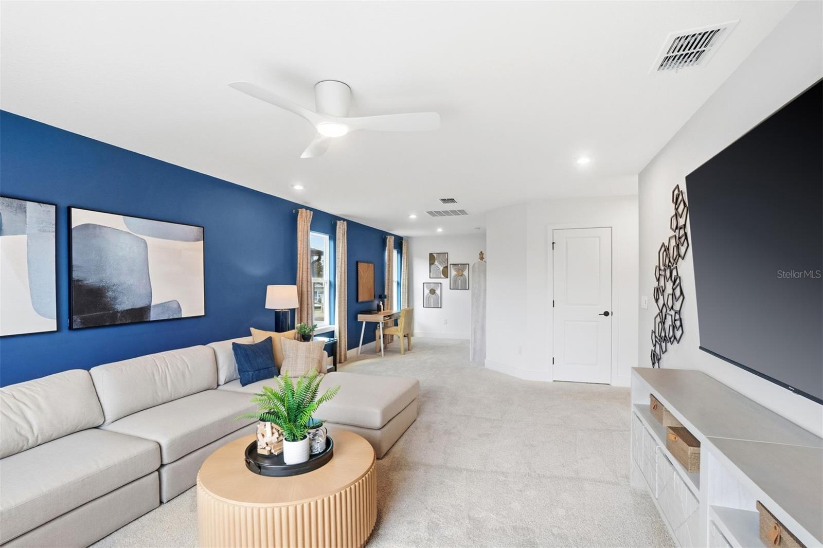 213 Long Wave Way Property Photo 16