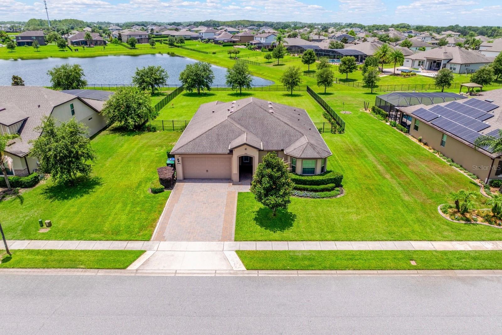 17590 Sailfin Dr Property Photo 1