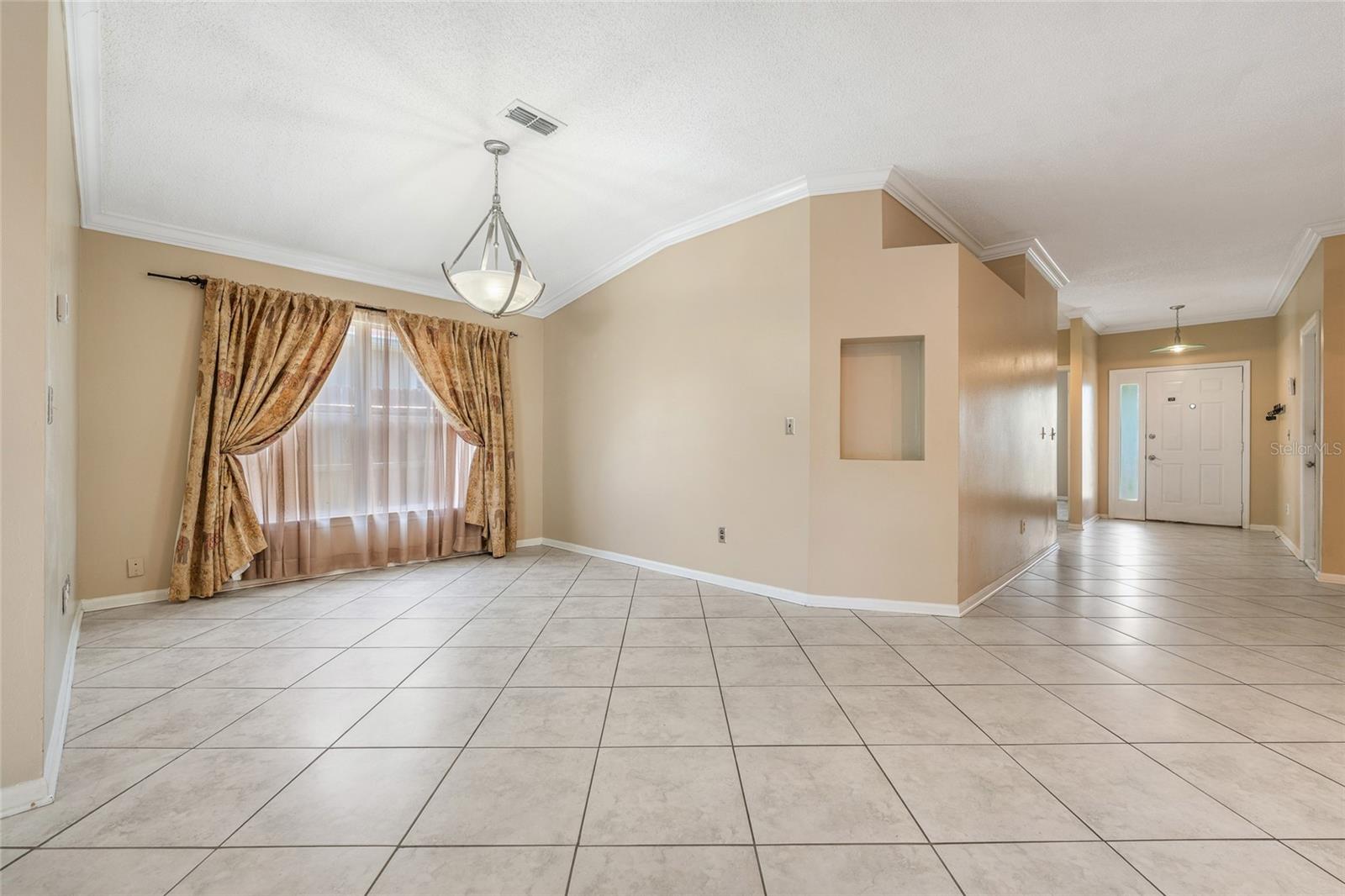 7909 Waldorf Ct Property Photo 14