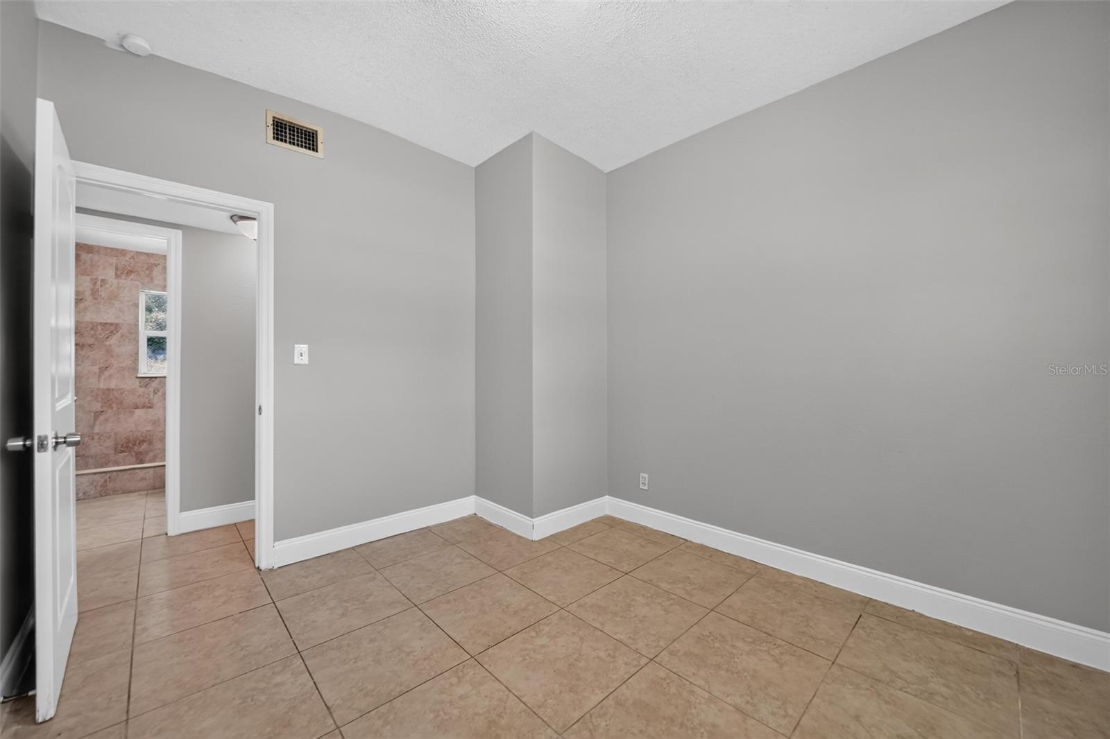 4001 Monarch Dr Property Photo 17