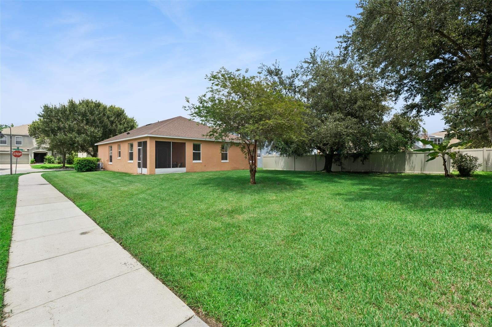 12751 Moss Park Ridge Dr Property Photo 25