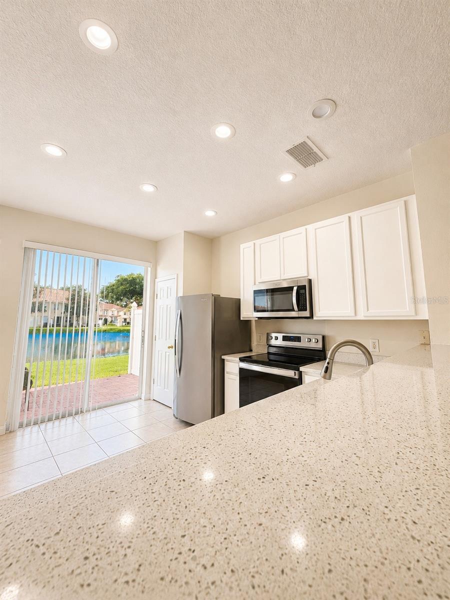 5269 Paradise Cay Cir Property Photo 12