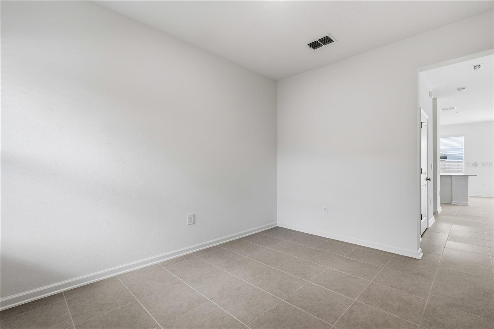 3092 Chromatic St Property Photo 2