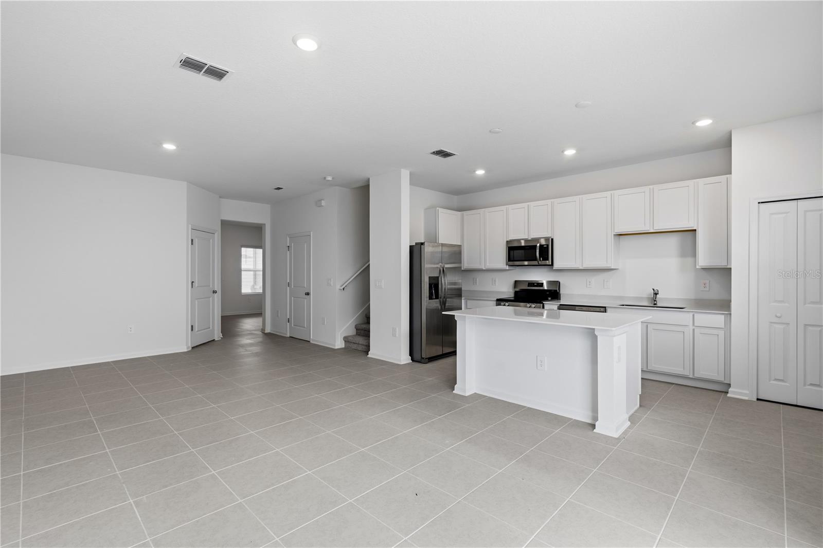 3092 Chromatic St Property Photo 11