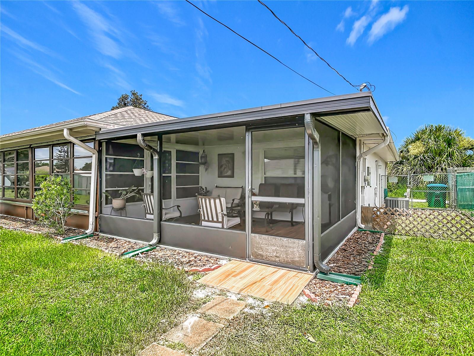 1535 Lavilla St Property Photo 39