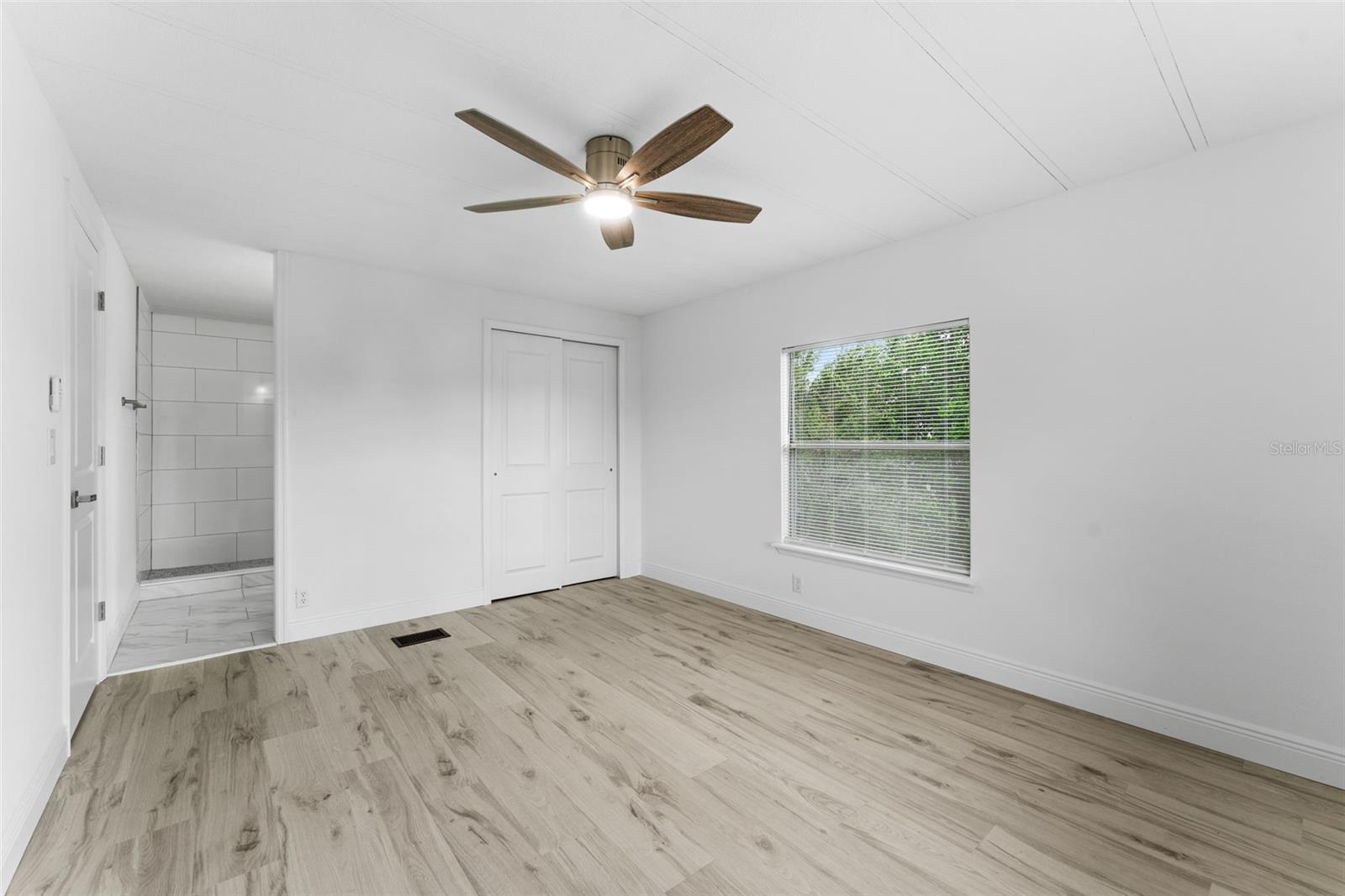 130 Florence Blvd Property Photo 11