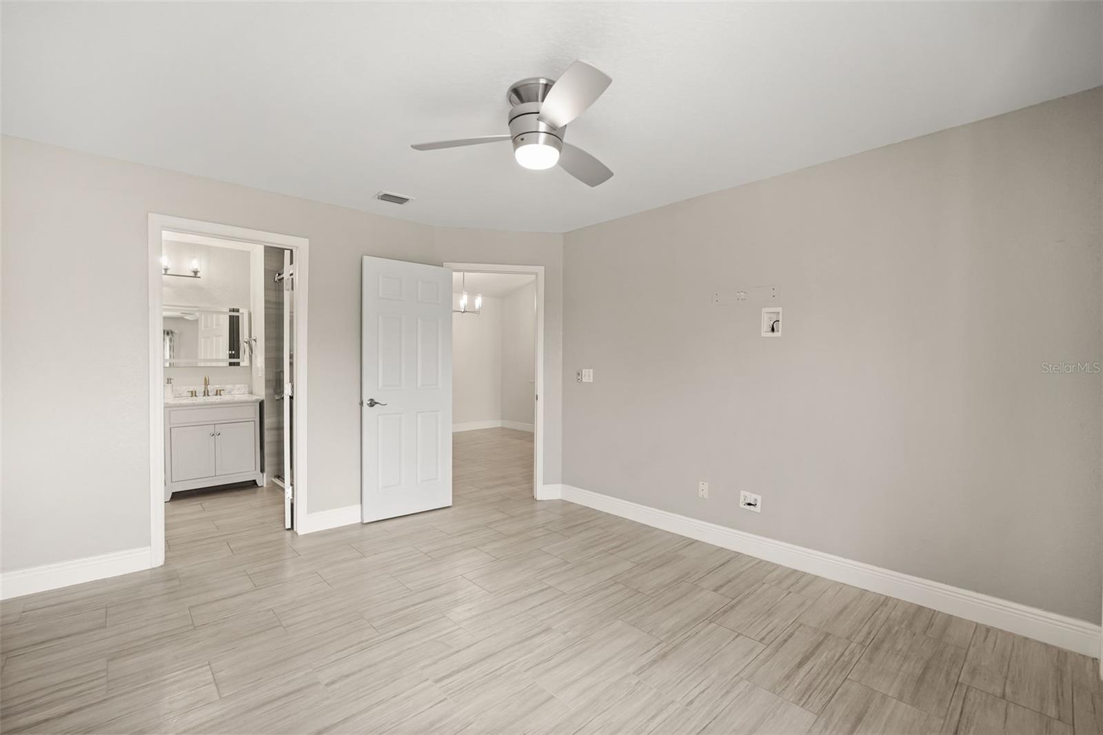 7511 Seurat St #10302 Property Photo 16