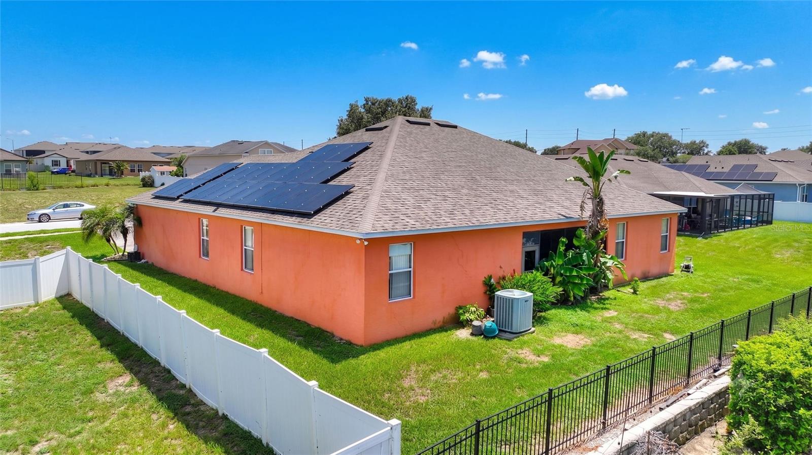 212 Brookshire Dr Property Photo 36