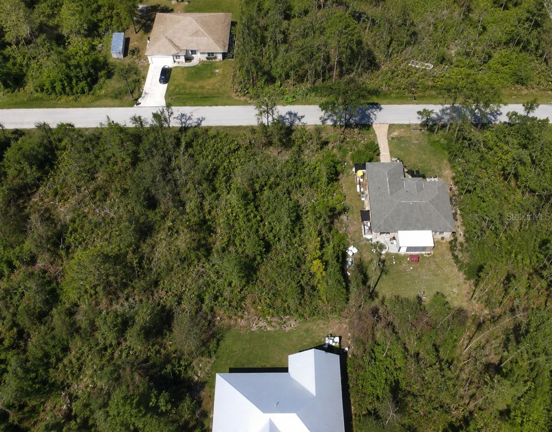 23447 Racine Ave Property Photo 2