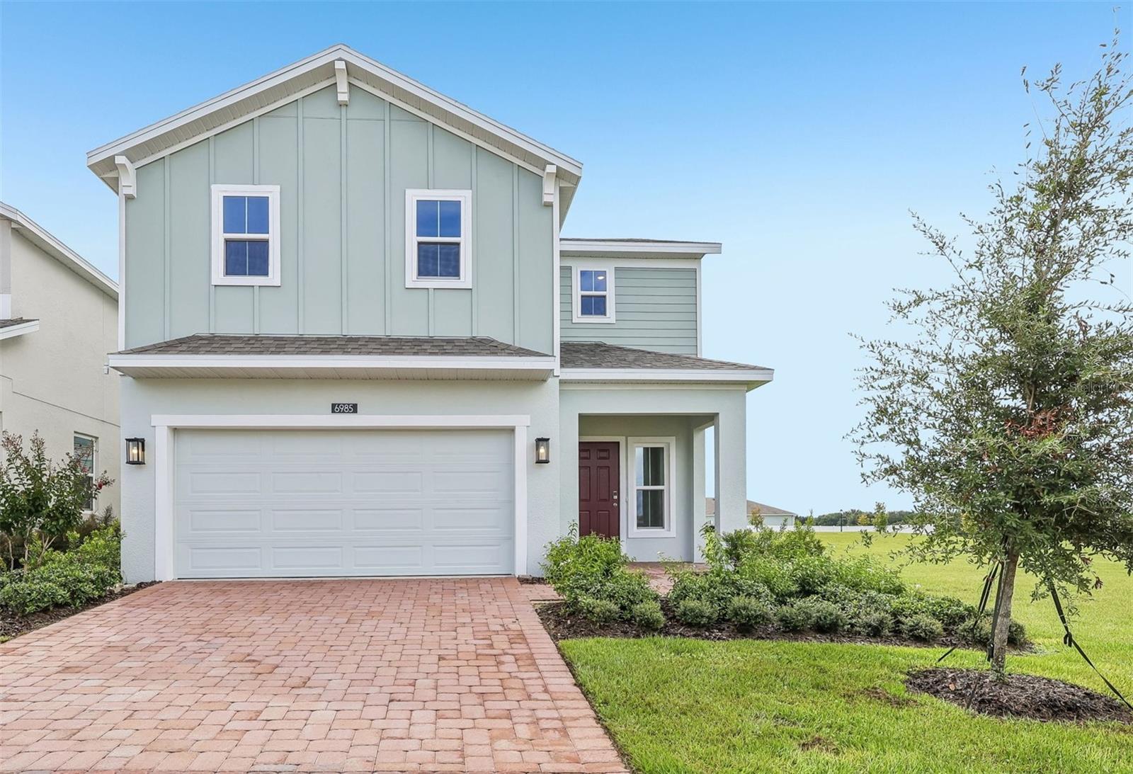 6985 Broad Wing Loop Property Photo 1