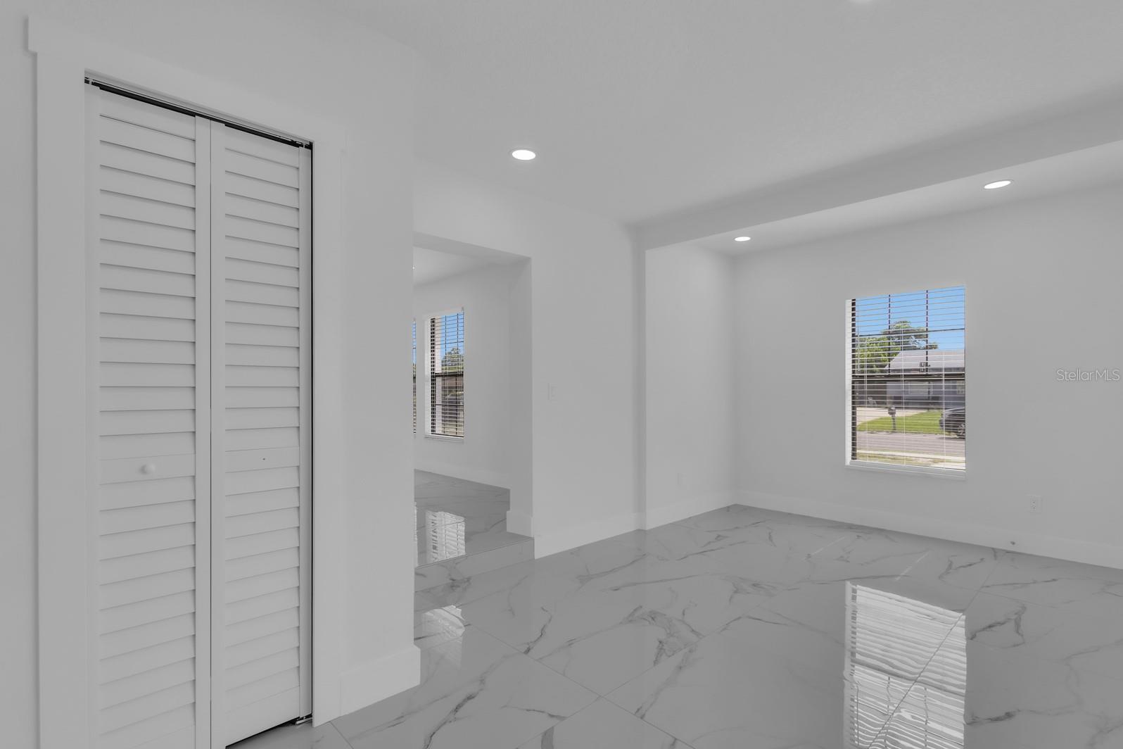 2322 Vincent Rd Property Photo 10