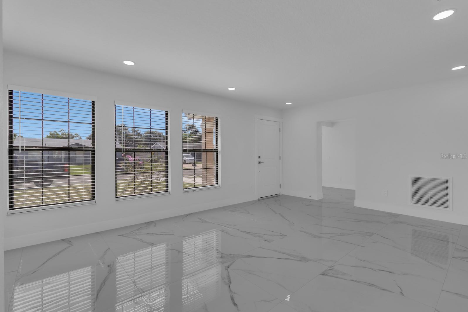2322 Vincent Rd Property Photo 16