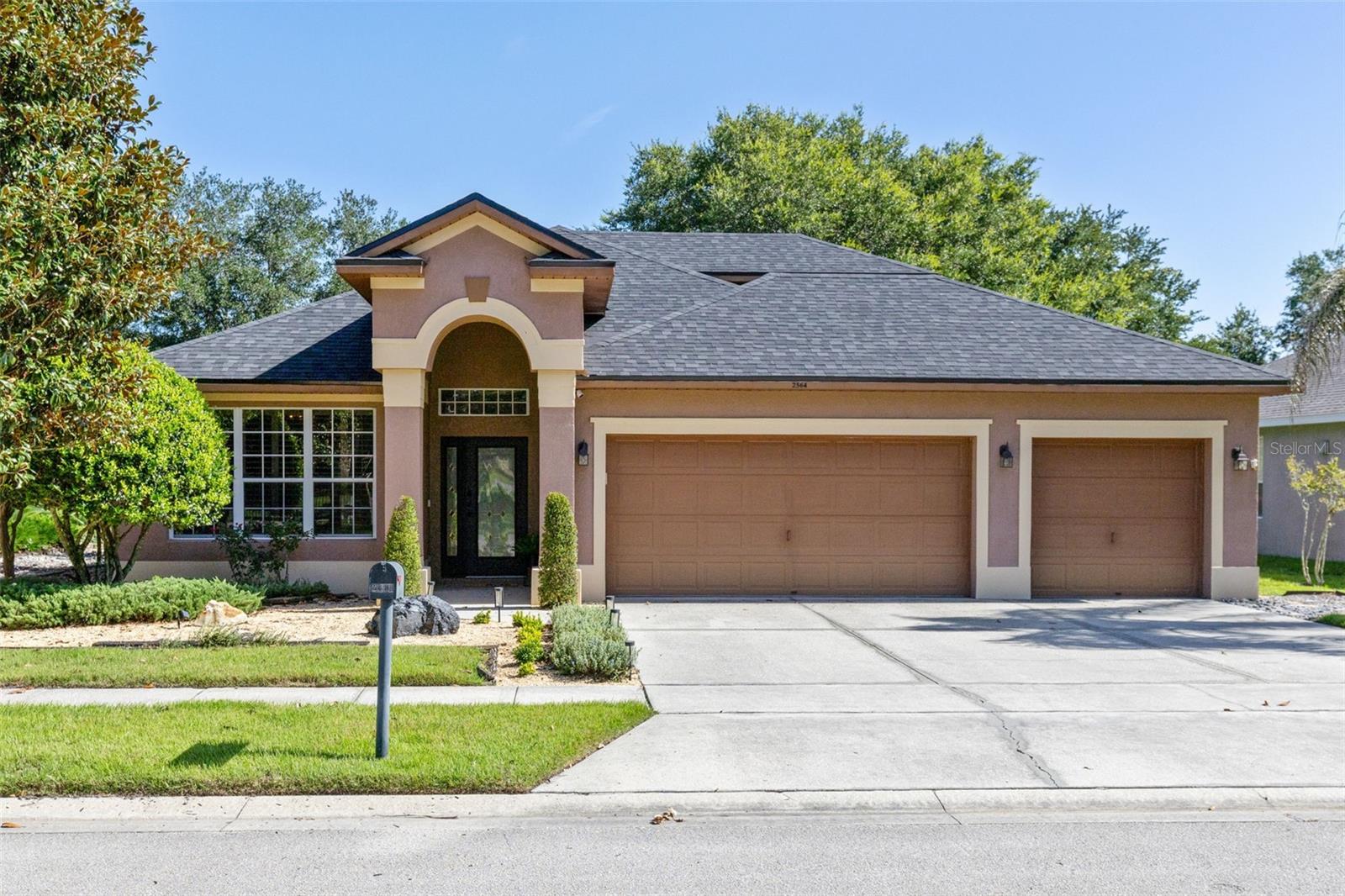 2564 MORNING STAR PL