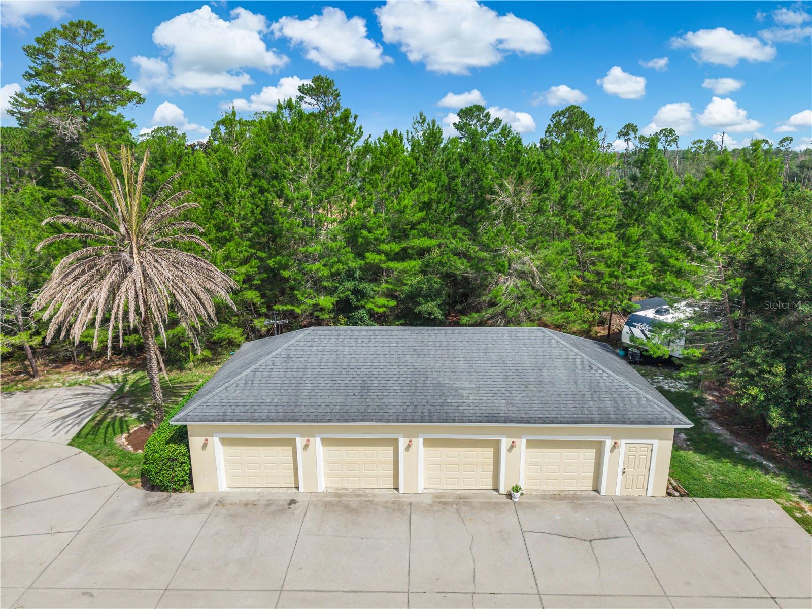 450 Valley Stream Dr Property Photo 11