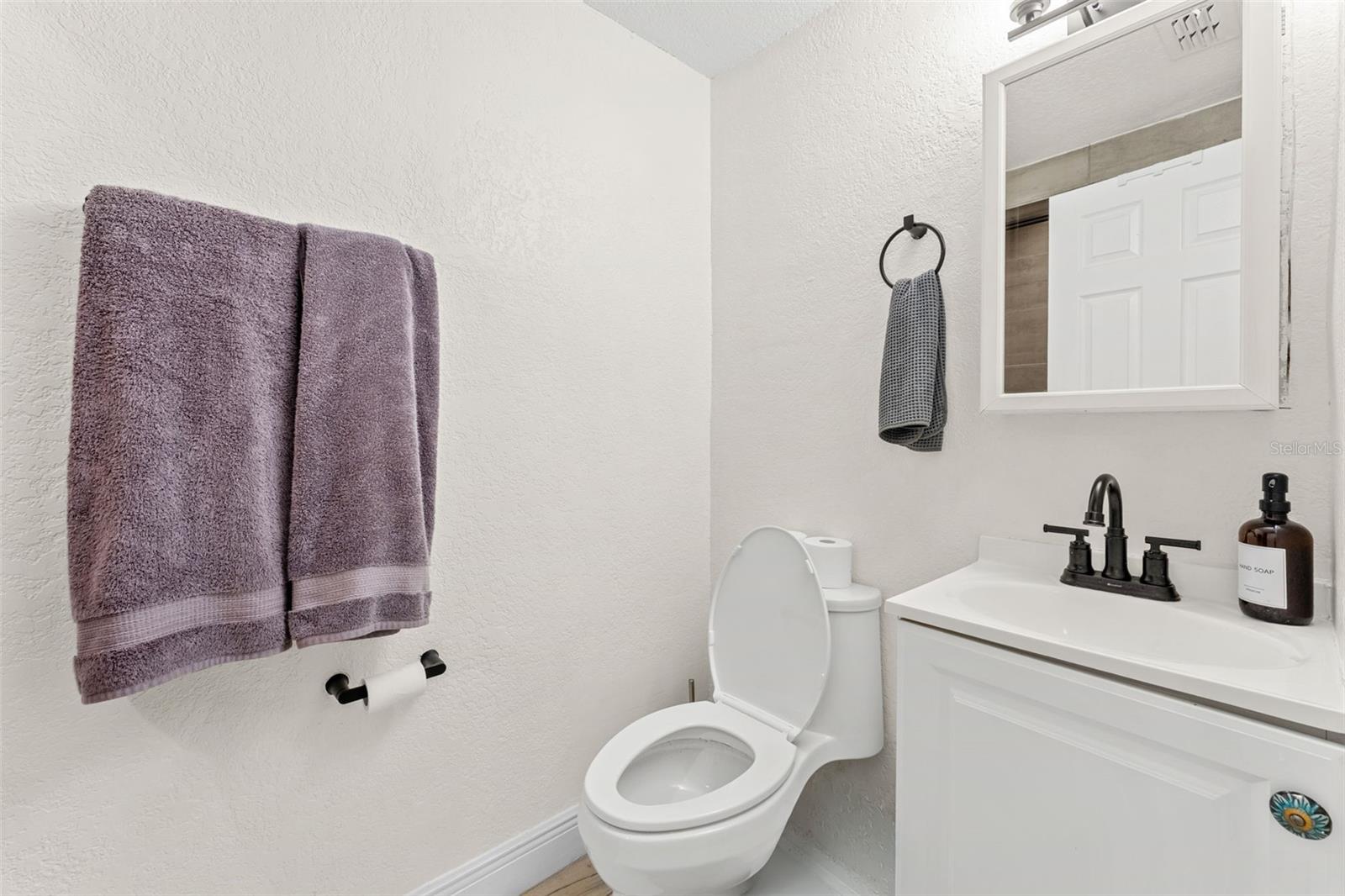 175 Grace Blvd Property Photo 29