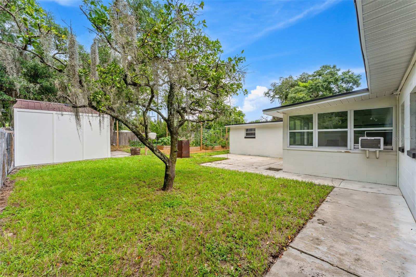 175 Grace Blvd Property Photo 31