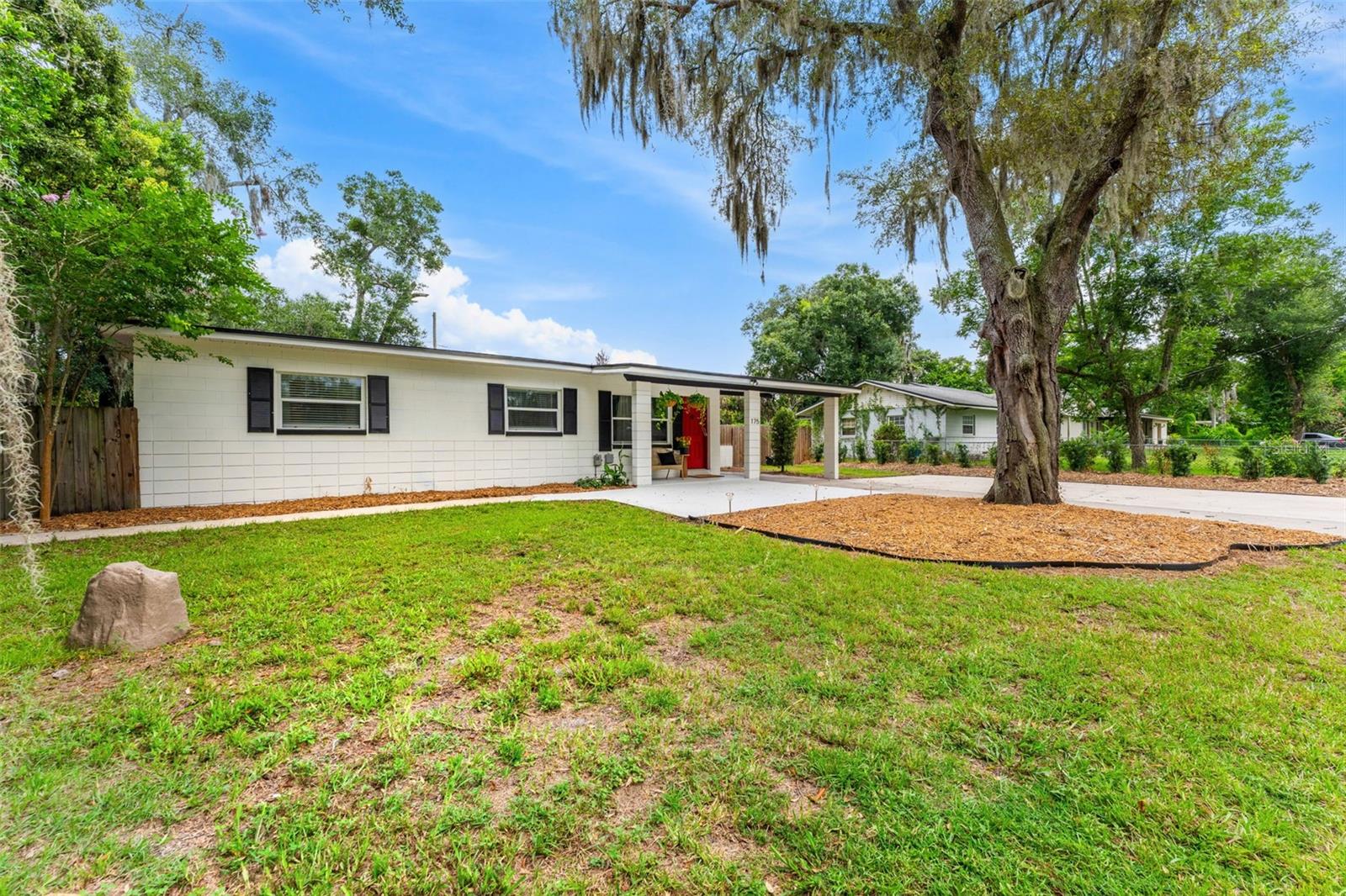 175 Grace Blvd Property Photo 43
