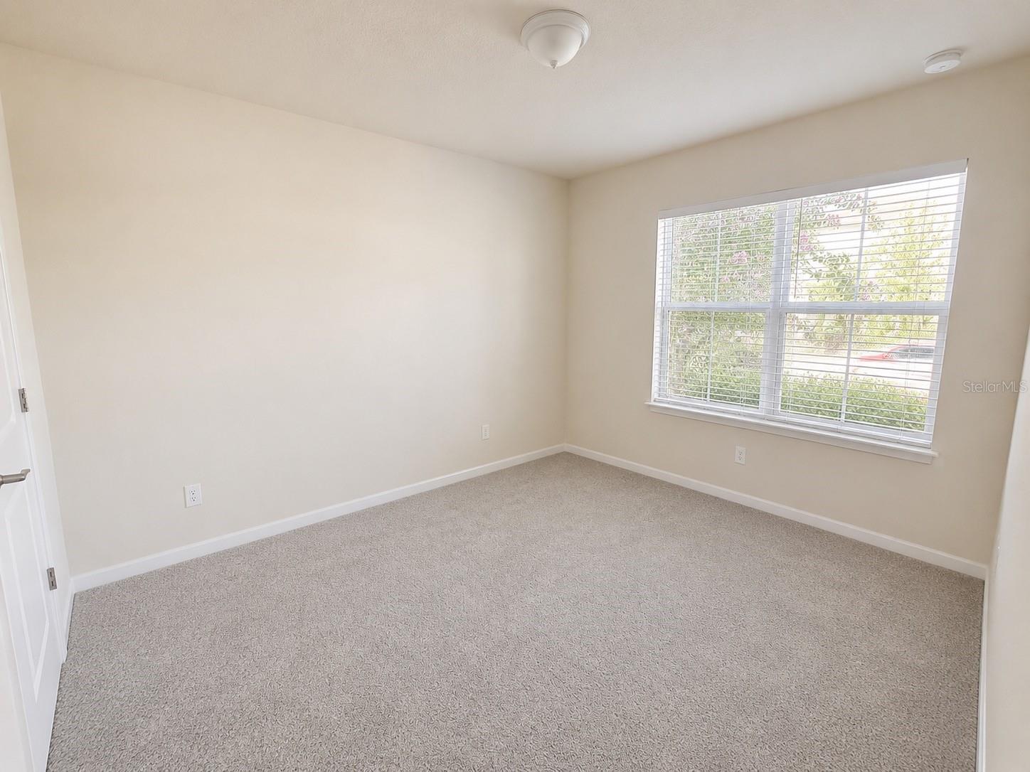 4083 Feather Tree Dr Property Photo 6