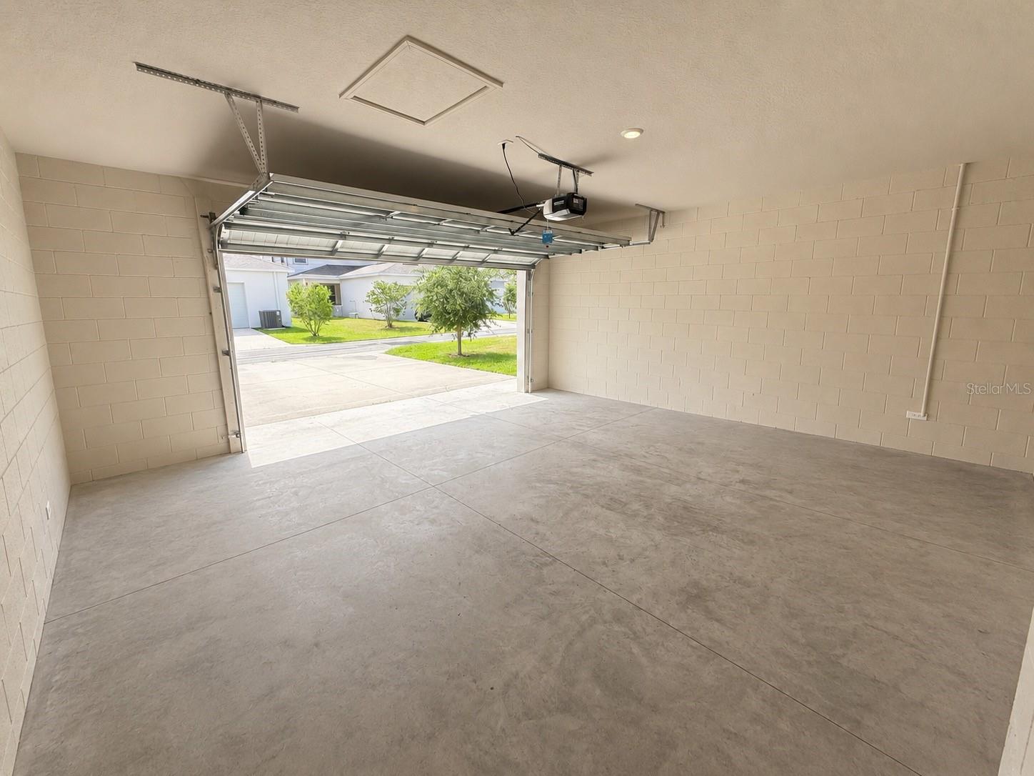 4083 Feather Tree Dr Property Photo 29