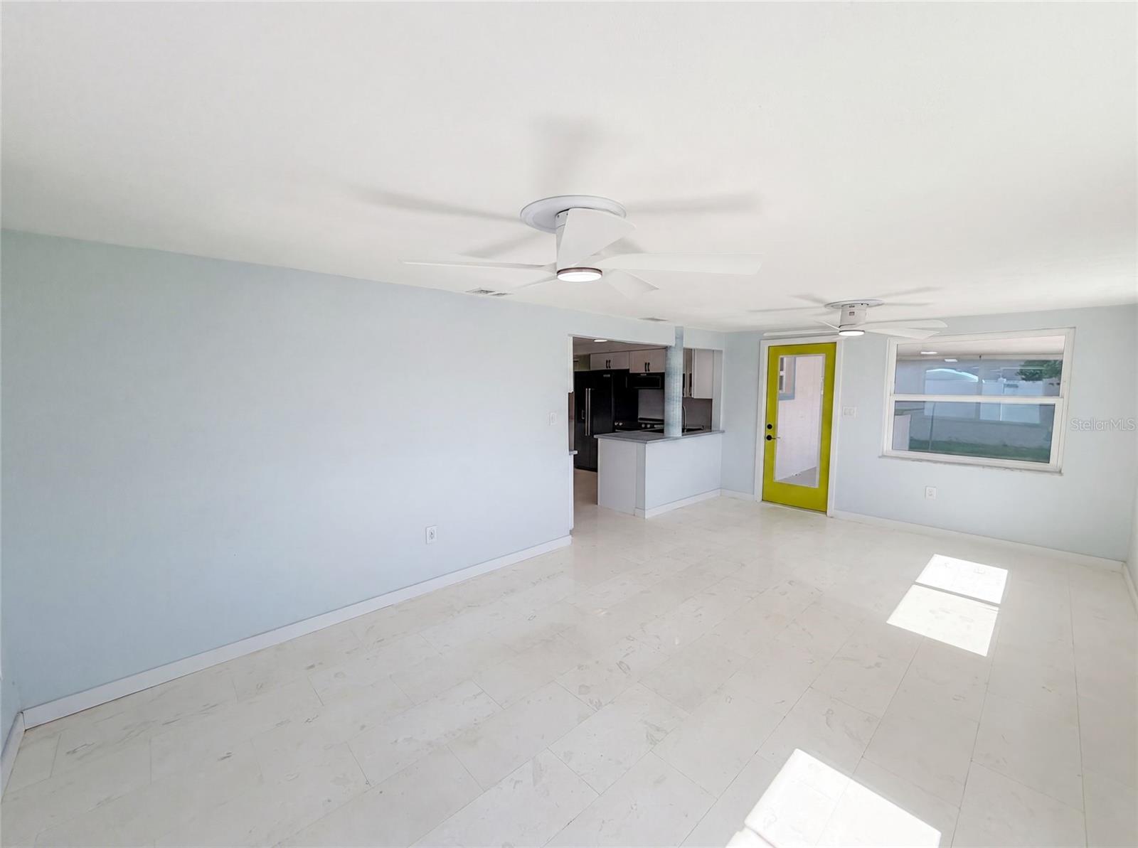 13638 Evelane Dr Property Photo 3